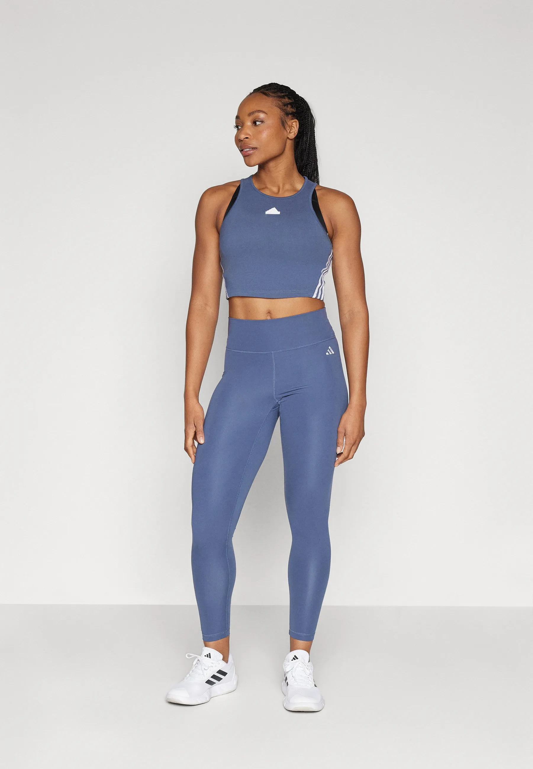 FUTURE ICONS THREE STRIPES TANK - Top
